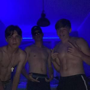 Meet your Posher, Logan